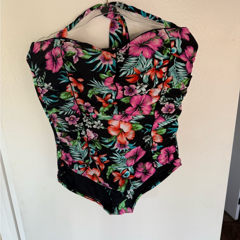 City Chic Halter Tropical Floral Swimsuit one piece 16 (38C/D) NWT